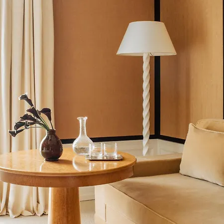 Balzac & Ikoi Hotel